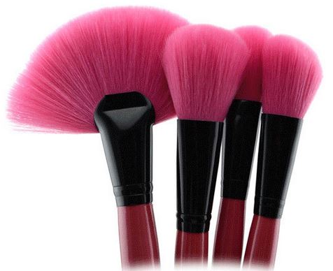 Professional 18 Piece Pink Rose Cosmetic Brush Set on Luulla